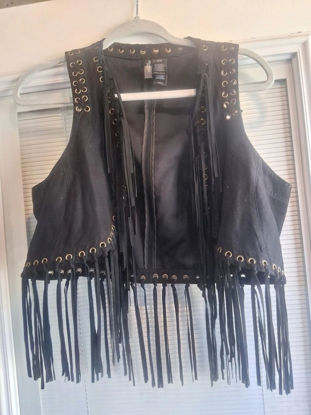 BISOU Women's Black Fringe Vest Size Medium